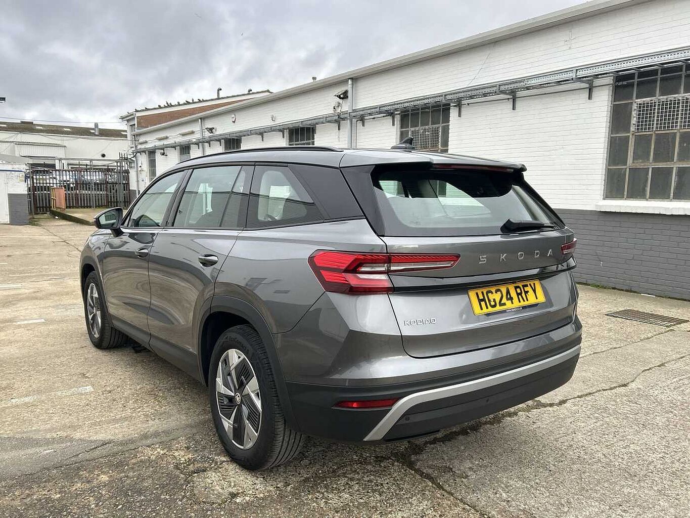 SKODA Kodiaq 2.0 TDI (150ps) SE (7 Seats) DSG SUV